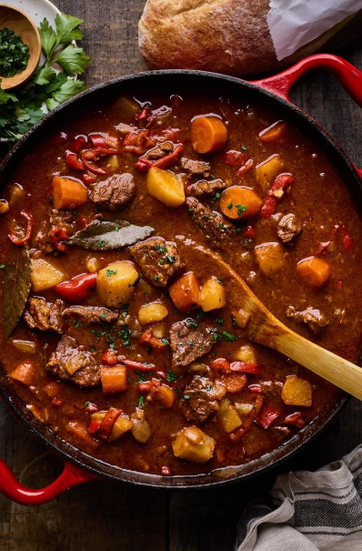 Hungarian Style Goulash🇭🇺. Capture d’écran 2025-05-09 192543