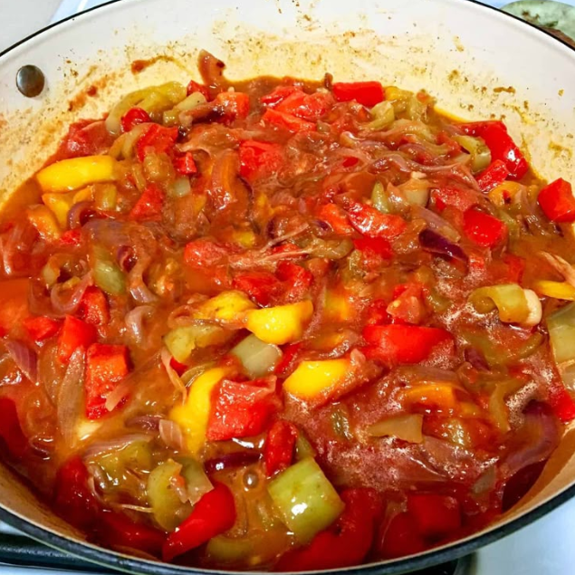 🇭🇺 Lecsó – Hungarian Pepper-Tomato Stew Capture d’écran 2025-06-03 161836