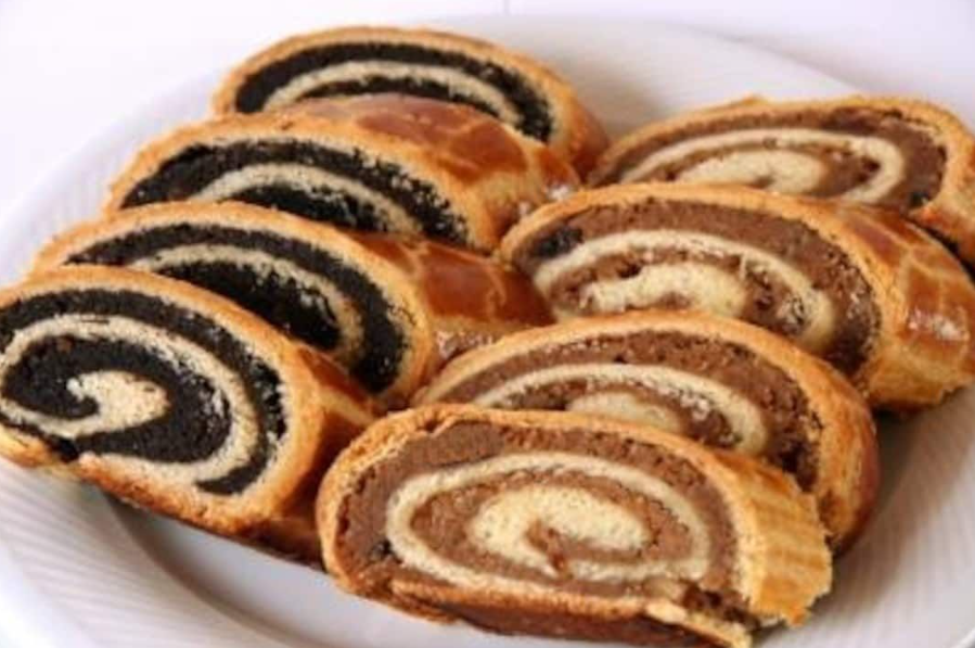 Bejgli (Walnut, Poppy Seed, or Chocolate Roll) Screenshot 2025-08-29 152925