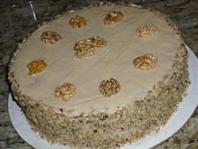 Hungry for Walnuts - Hungarian Walnut Torte🇭🇺 0a3879b9aa40ef09537a54b4d9e4239f (1)