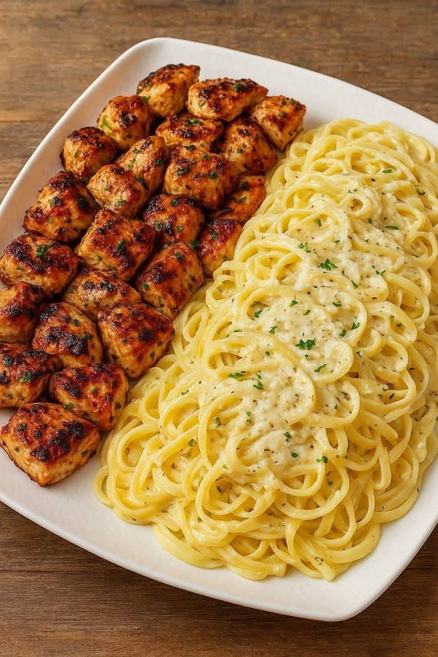 Creamy Garlic Butter Chicken & Linguine in Alfredo Sauce 550714073_792565203747493_5443251240699753640_n