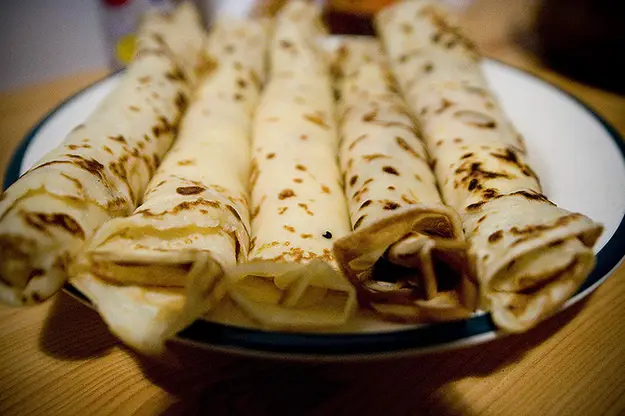 Palacsinta (crépes)🇭🇺 enhanced-buzz-31438-1392155375-22