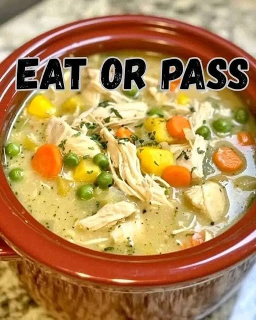 🥣 Hearty Slow Cooker Chicken Pot Pie Soup 557078541_1363854198499065_7554854271901079284_n