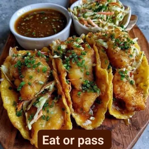Tempura Fish Tacos – Crispy, Flavorful, with Slaw 558223777_728112900241480_3237896320310440834_n