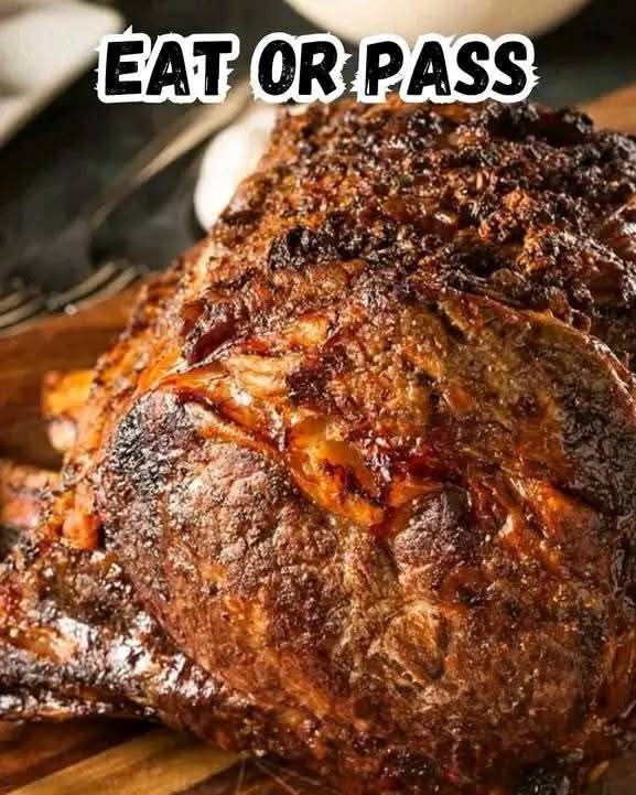 Garlic Parmesan Crusted Prime Rib Roast 558300477_728279803558123_2186955088192660772_n