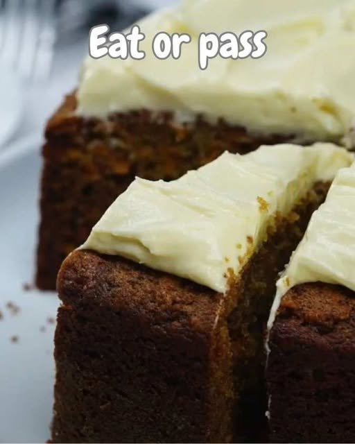 Classic Carrot Cake π₯π°β¨ 558867609_728438493542254_4472749493754286973_n