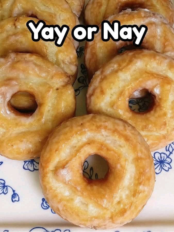 Old fashioned cake donuts 559304604_730203550032415_7260947617944125927_n