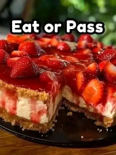 Ultimate Strawberry Cheesecake Recipe 560365685_728453290207441_5675706937520414080_n