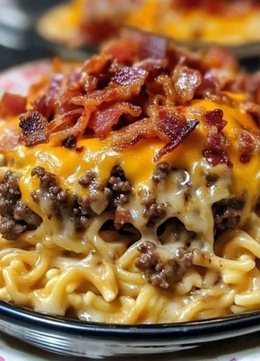 🍔🥓 Bacon Cheeseburger Ramen Noodle Bake 571163101_1359694372316051_4032727445477564688_n