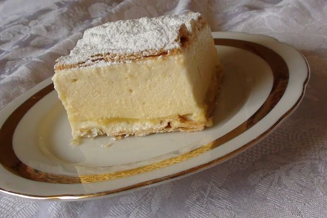 HUNGARIAN CUSTARD SLICE - KRÉMES🇭🇺. b4209f9a2b07639407da18d83157ceed
