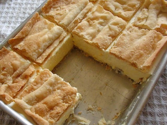 HUNGARIAN CUSTARD SLICE - KRÉMES🇭🇺. 4ff8a93cdd13793e31726f079464e88e