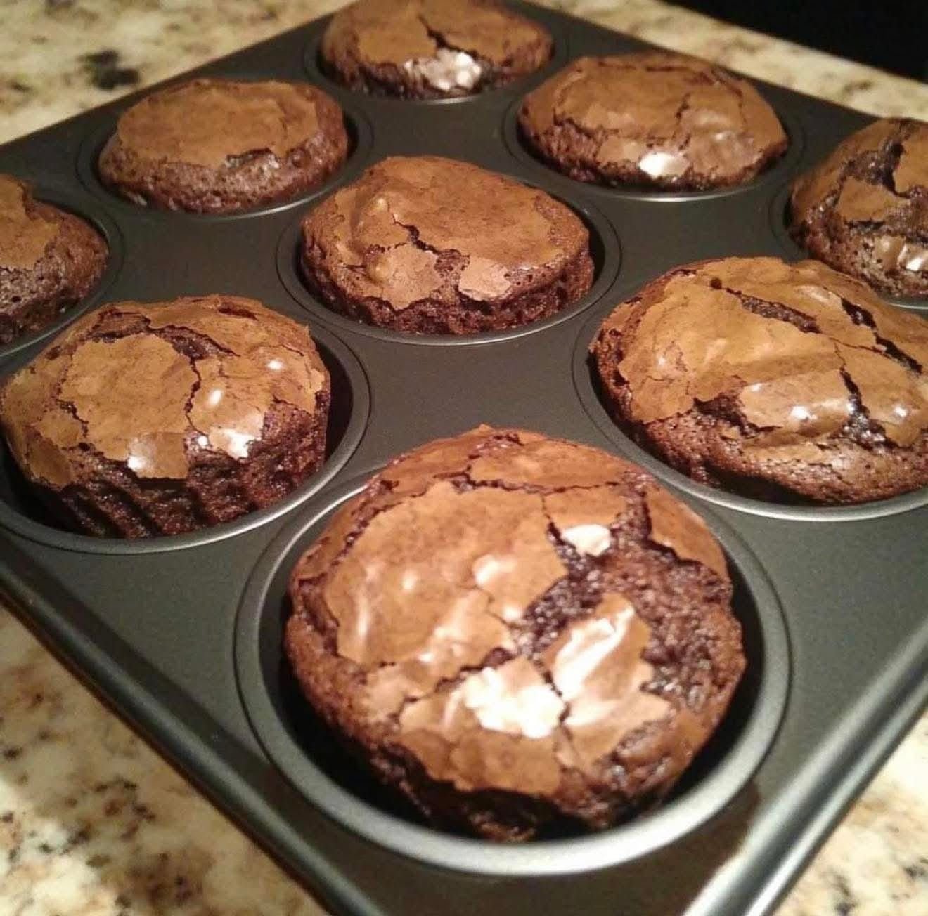 Brownie Cupcakes 574975716_1557927925381061_209427747459399995_n
