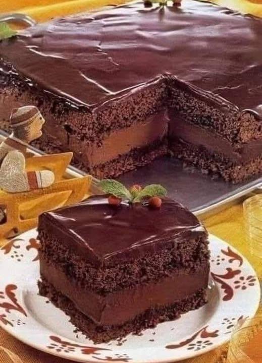 Mocha Layer Cake with Chocolate-Rum Cream Filling 576835530_122148050240655836_3251550322357709400_n