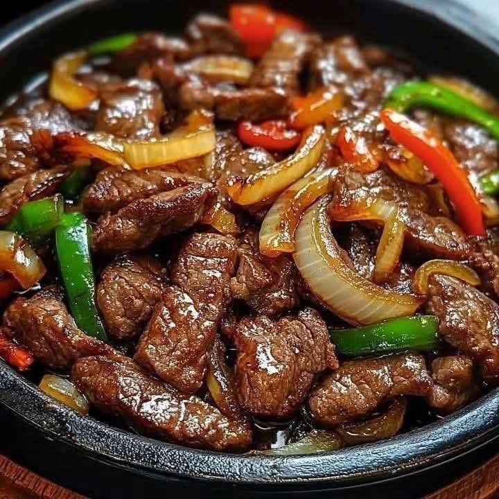Sizzling Chinese Pepper Steak with Onions 582799889_122193377030566851_916008265745665167_n