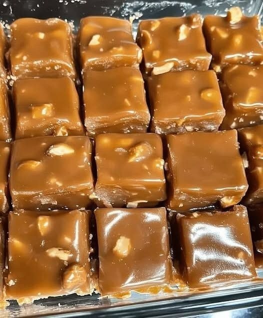 🥜 Old-Fashioned Oklahoma Nut Candy: The Sweet, Crunchy Legend of the South! 🍯 584763601_122147154656857824_549911630088636721_n