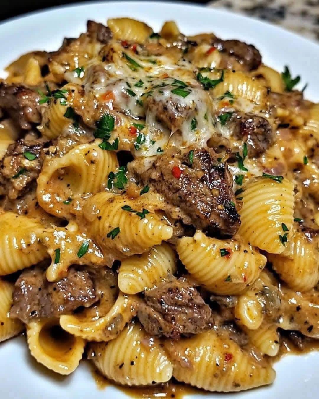 Garlic Butter Steak Bites & Creamy Parmesan Shells 589734526_122255800670219169_7199277333574525677_n