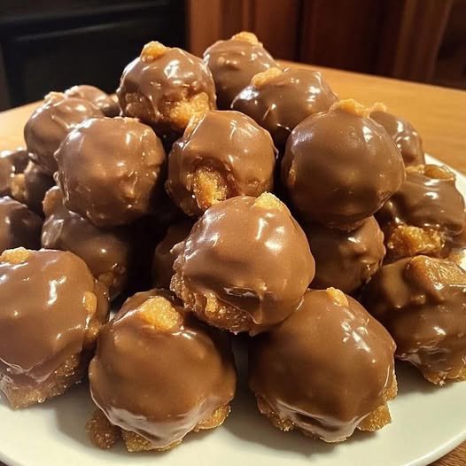 🍫 BUTTERFINGER BALLS: Your New 5-Ingredient, No-Bake Obsession 589490574_1207874934561660_8010189536831122769_n