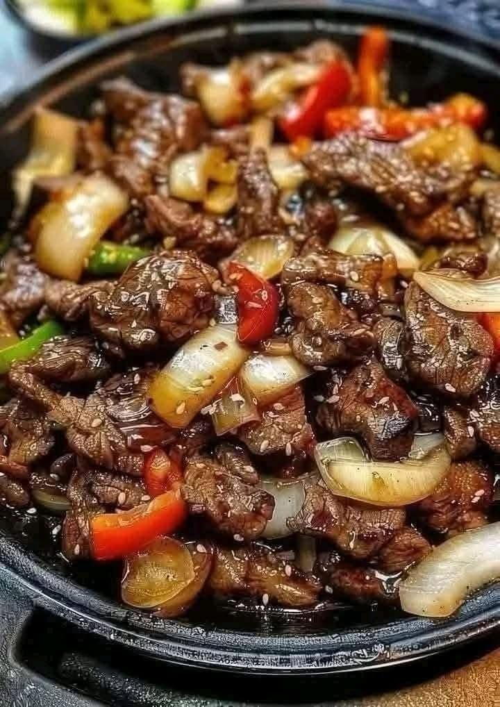 🔥 Sizzling Chinese Pepper Chicken 592026998_1534181554515900_541509468296807666_n