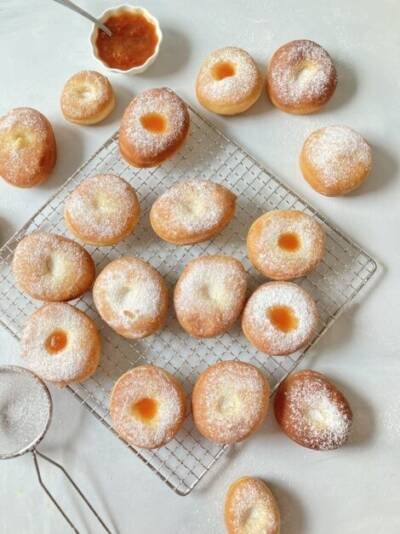 Ribboned-Carnival-Doughnut-scaled-e1644944545103-400x534