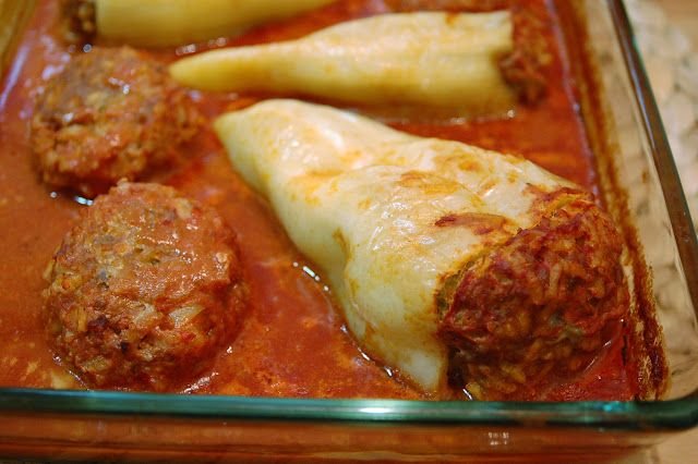 HUNGARIAN STUFFED PEPPERS d58f05273bdaf50e7733831e5d3f3e64 (1)