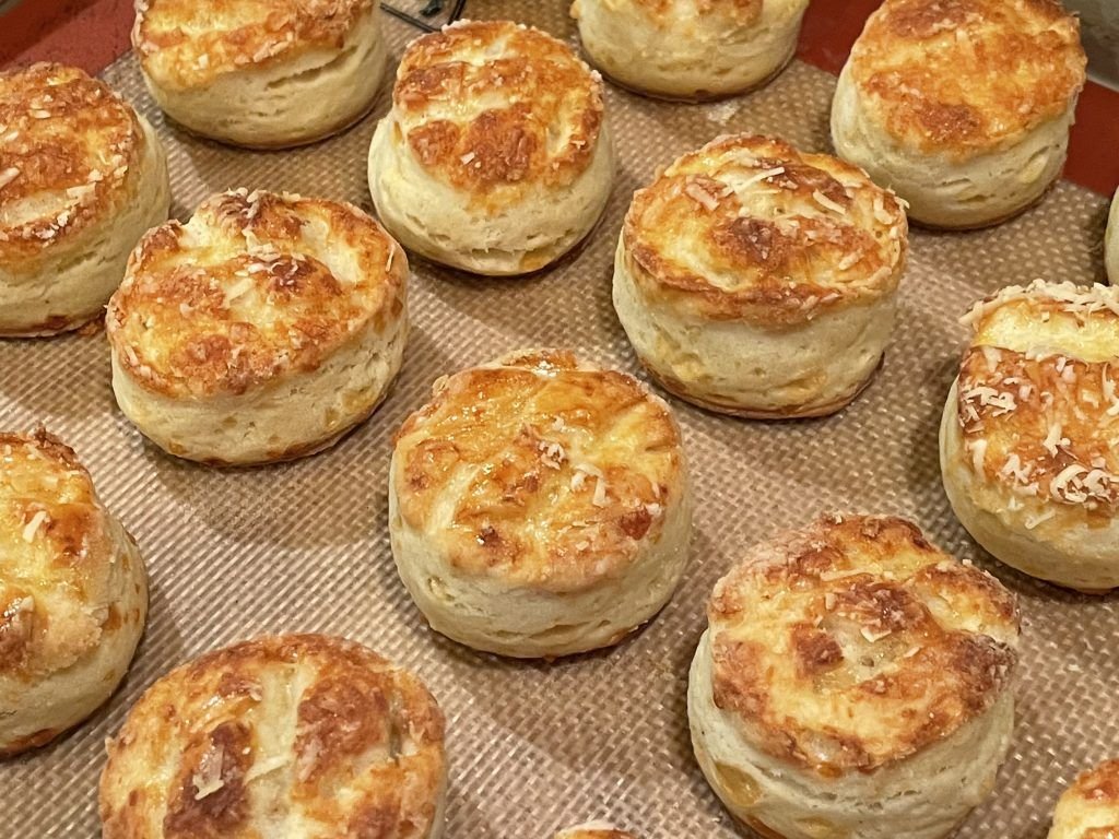 Hungarian Cheese Biscuits (Pogácsa) db3cd0651c736c6964494b6fbd2e13d7