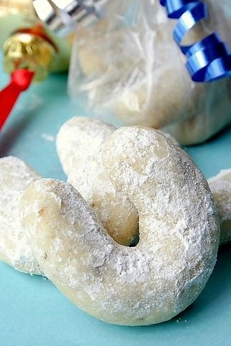 Vanilla Kifli Cookies 11c7837dc15cac269bb77f4d5862b344