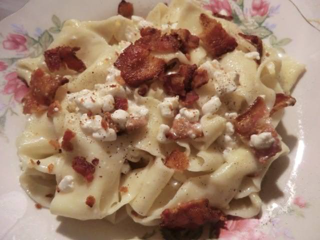 🥓🧀 Túrós Csusza – Hungarian Cottage Cheese Pasta zoZaKGU