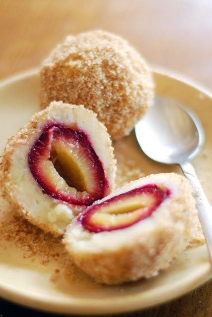 🇭🇺 Hungarian Plum Dumplings – Szilvásgombóc 3e3eb01aa46ab0d2a76ec1554f48f782