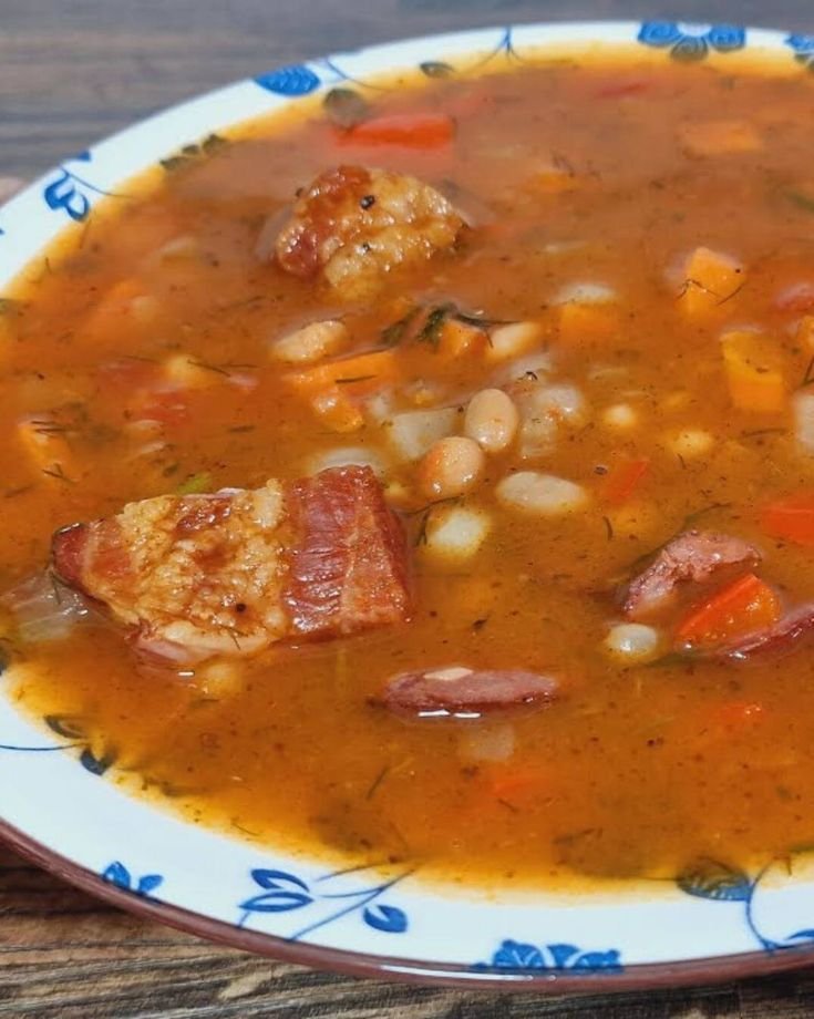 🇭🇺 Hungarian Bean Soup (Bableves) 3bffece283dc2f54d284082045904243 (3)
