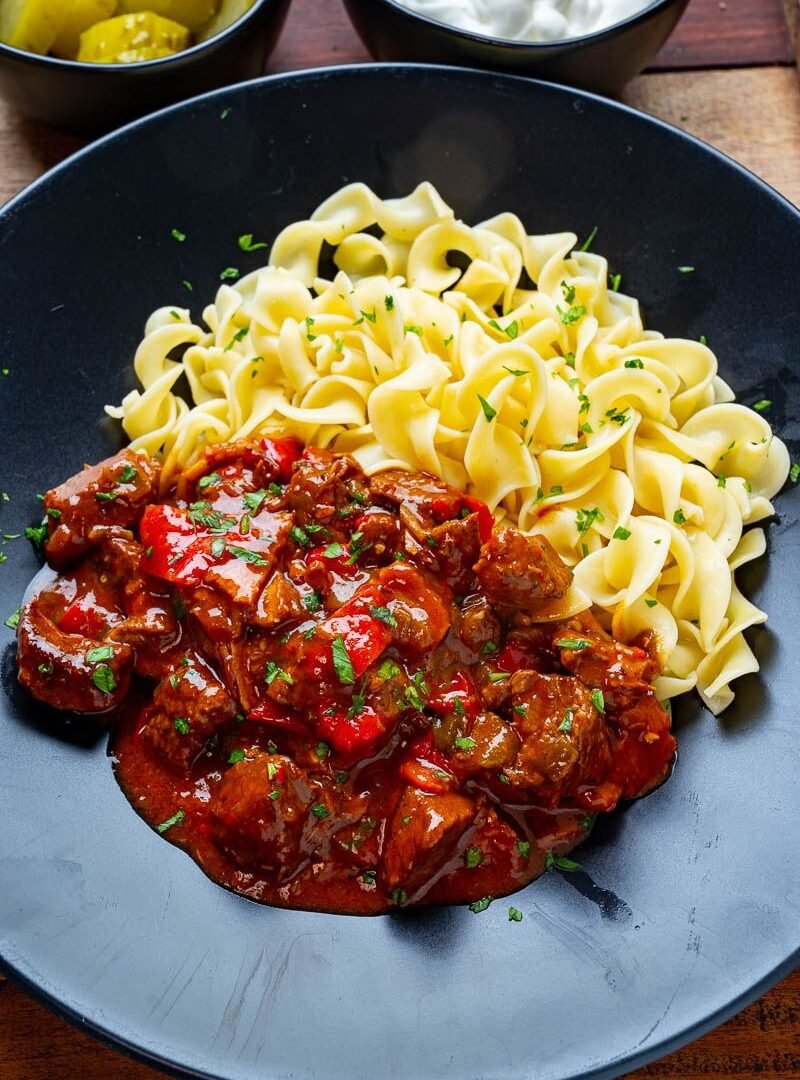 Hungarian Braised Beef (Pörkölt) 760bd1ae694f5fbcf9dd01d0c092a466