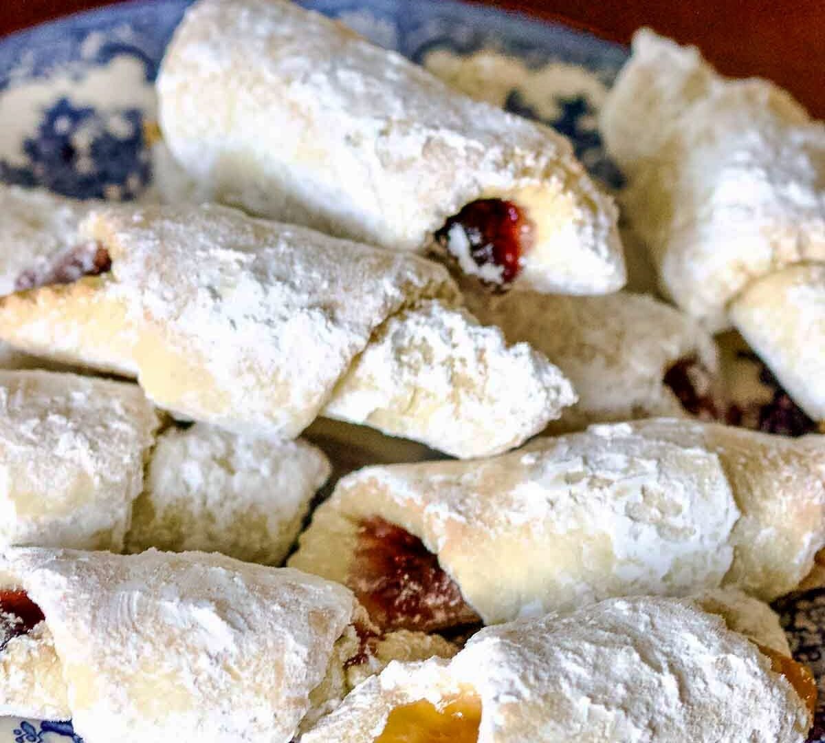 Nut Roll Cookies (Walnut Filling) 🇭🇺 8989cf50602262360c075ec2ae167fb8 (2)