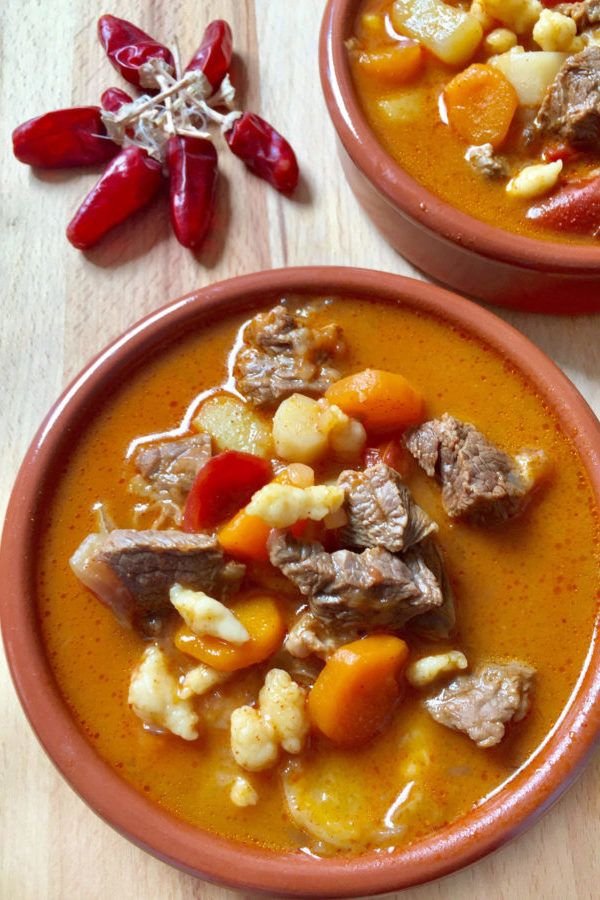 Hungarian Goulash Soup (Gulyásleves) 🇭🇺🍲 ddb02d7e7414e734e8ddf5445bdb0cc4